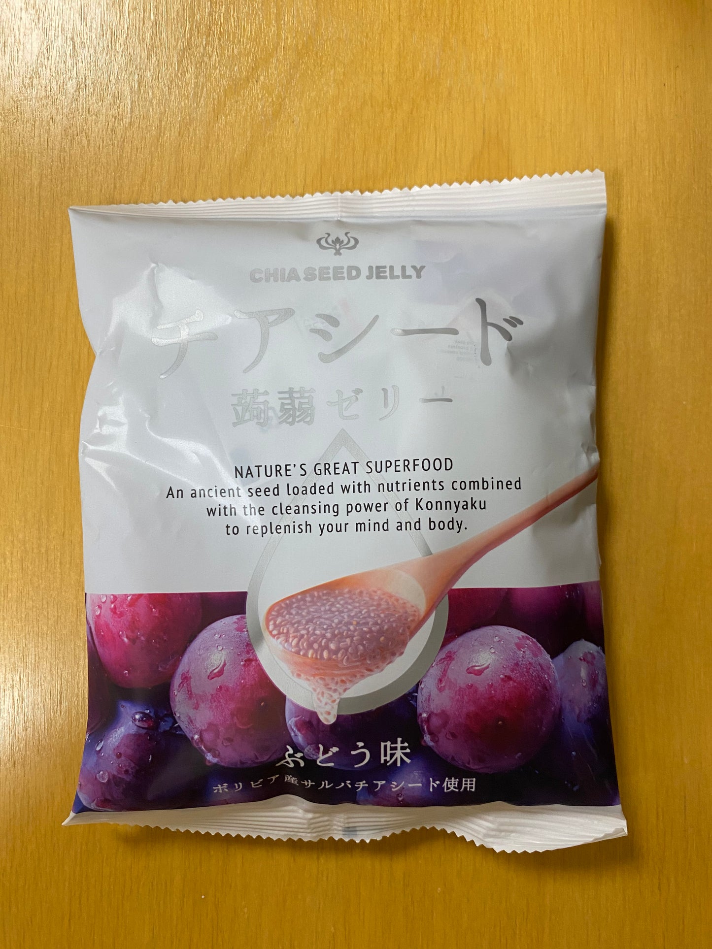 Wakashou chiaseed Jelly Grape/Thạch nho hạt chia 175gr
