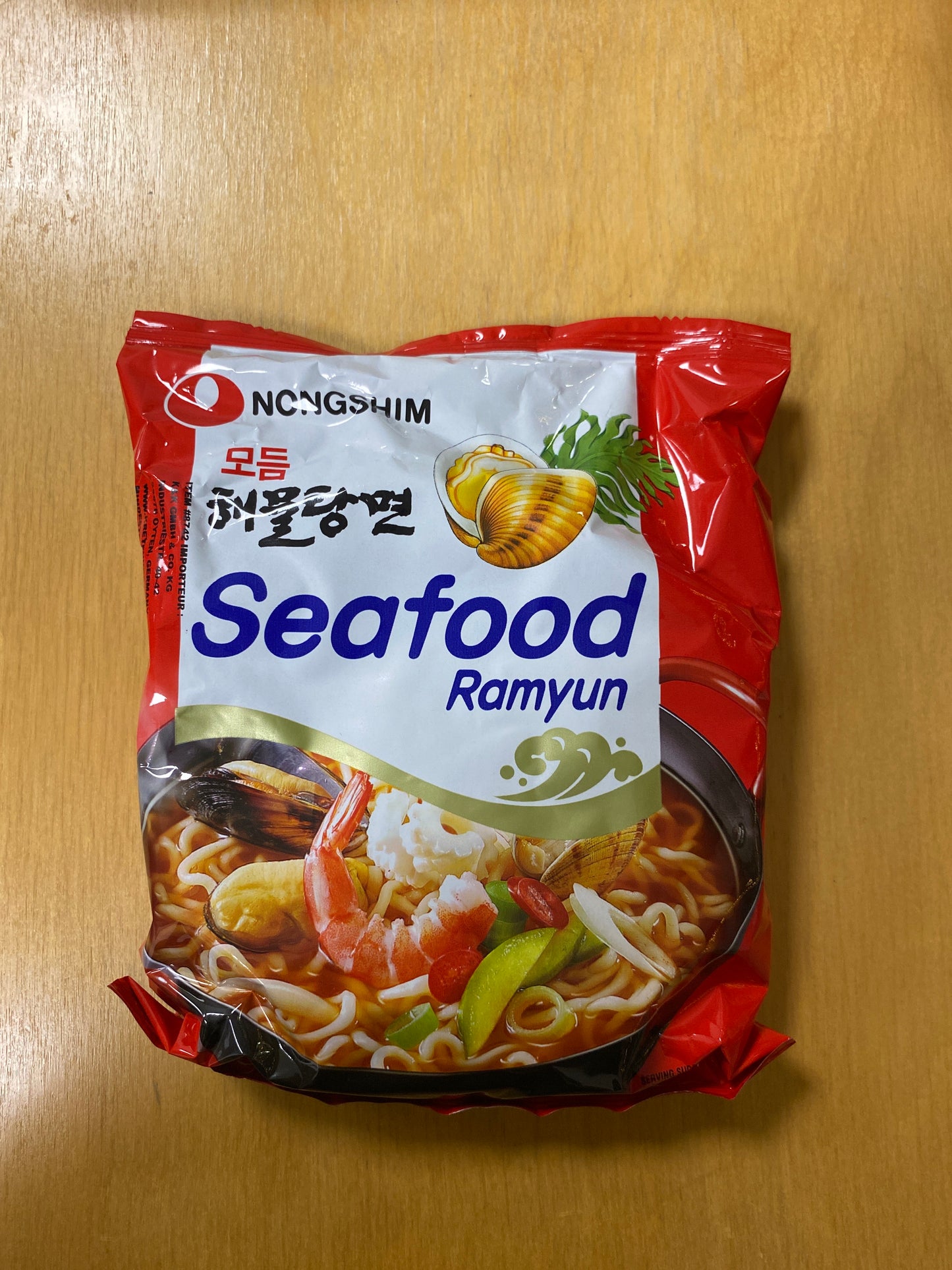 Nongshim Seafood Noodles 111gr